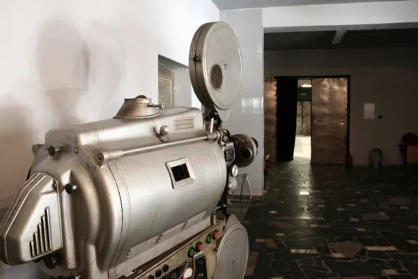 Historia Kina w Sokołowsku Feature