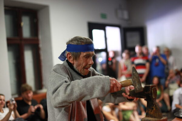 fundacja_jerzy-beres-fot-polak-grzegorski-1-1440x960