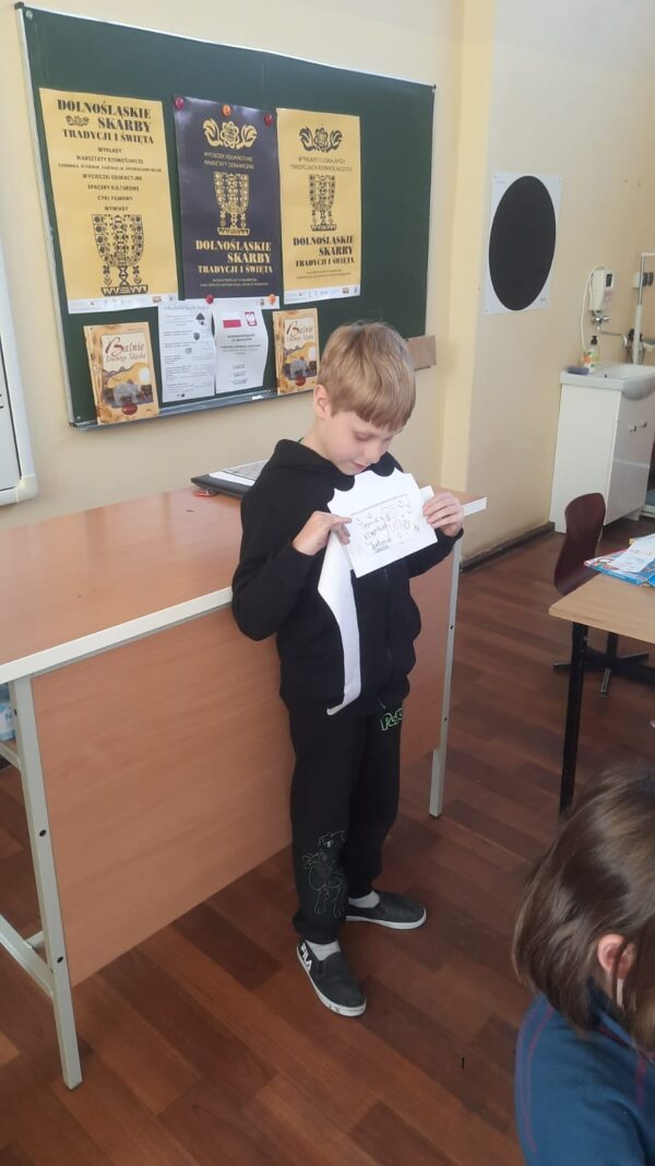 warsztaty opowiadania bajek i ilustracji_Sokolowsko_24_09_2500014