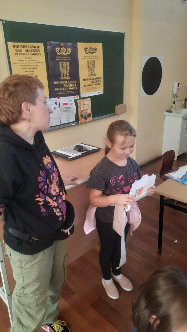 warsztaty opowiadania bajek i ilustracji_Sokolowsko_24_09_2500016