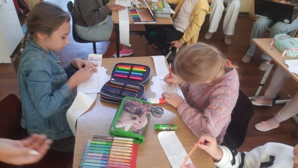 warsztaty opowiadania bajek i ilustracji_Sokolowsko_24_09_2500022