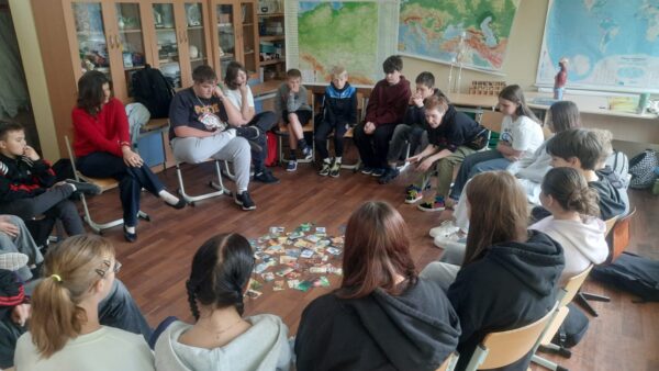 warsztaty opowiadania bajek i ilustracji_Sokolowsko_25_09_2500001