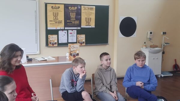 warsztaty opowiadania bajek i ilustracji_Sokolowsko_25_09_2500012