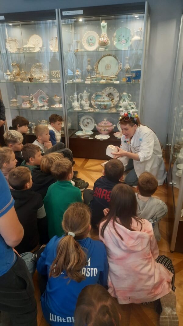 Zwiedzanie Muzeum Porcelany 12_09_2500027